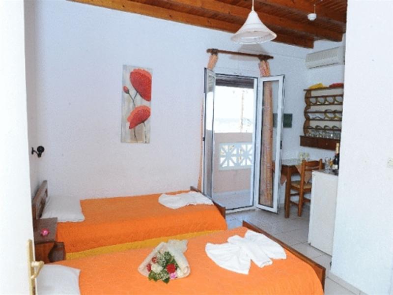 Kastro Beach Apartments Malia Exterior foto
